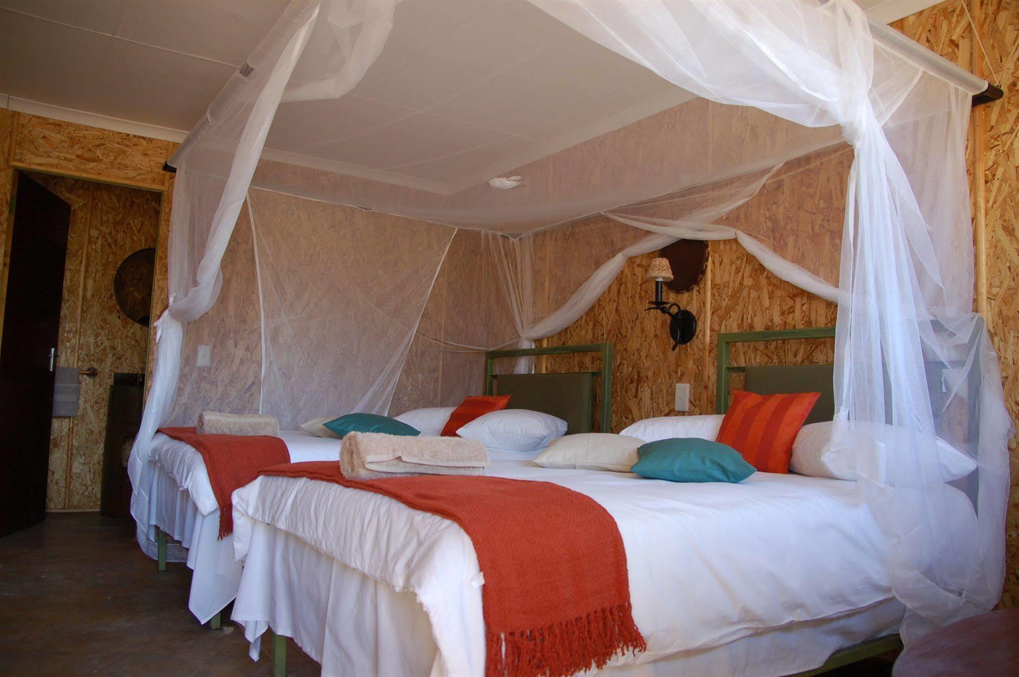 Tsumkwe Country Lodge Buitenkant foto